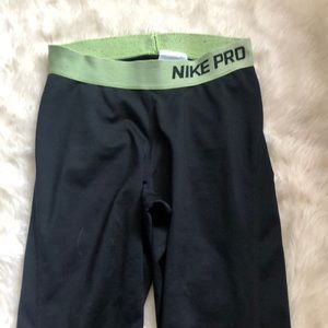 Nike Pro leggings